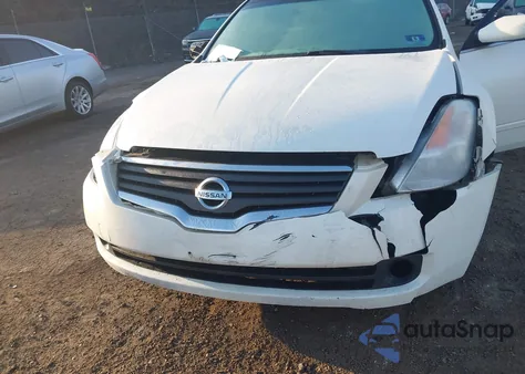 2009 Nissan Altima 2.5 S z USA, uszkodzony, nr VIN 1N4AL21E09N447841
